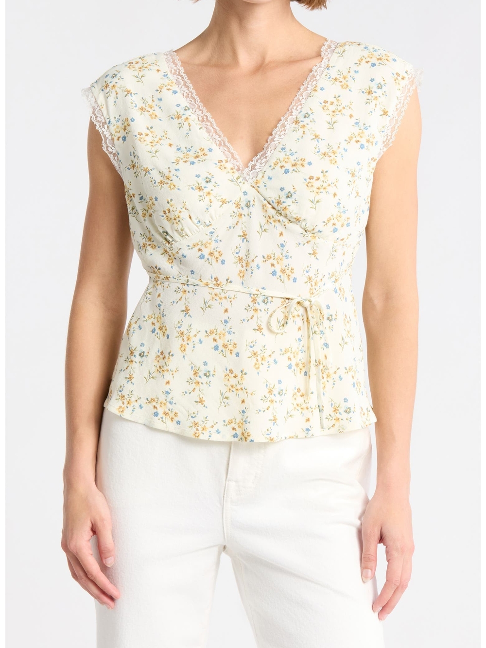 NWT Melrose and Market Lace Trim Cream Floral Sleeveless Surplice Top Size M